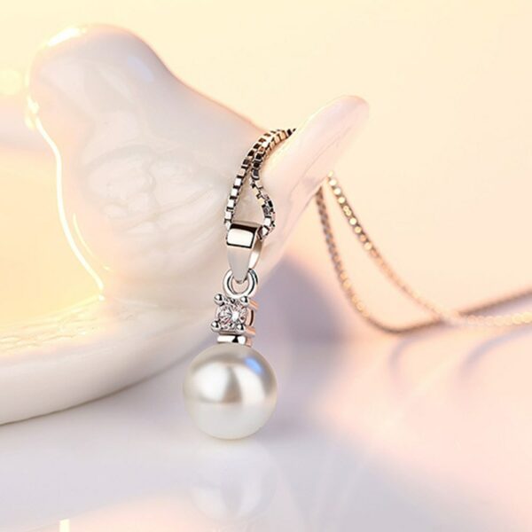 Rhombus Twisted Geometric Zircon Box Chain White Gold Necklace